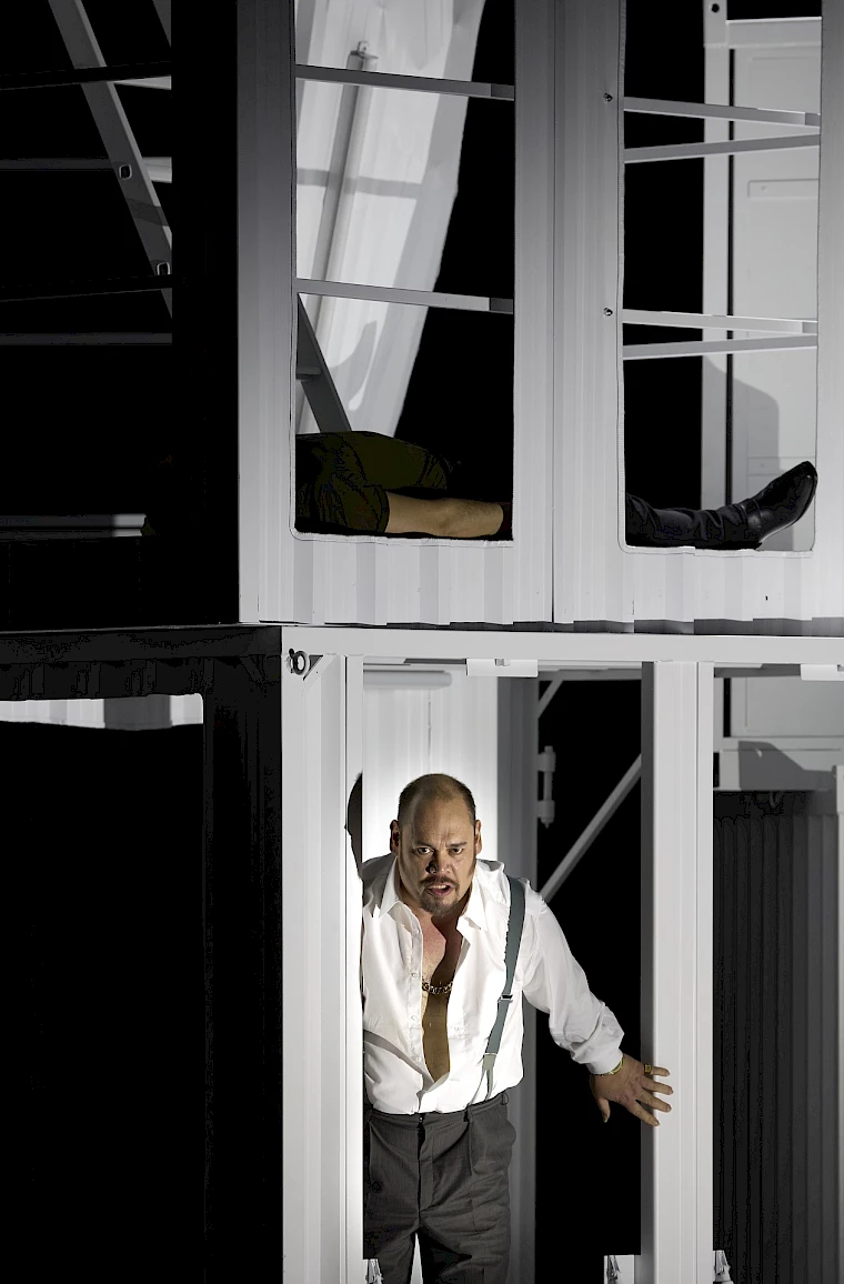 I vespri siciliani, Giuseppe Verdi, Calixto Bieito. Foto: Herwig Prammer