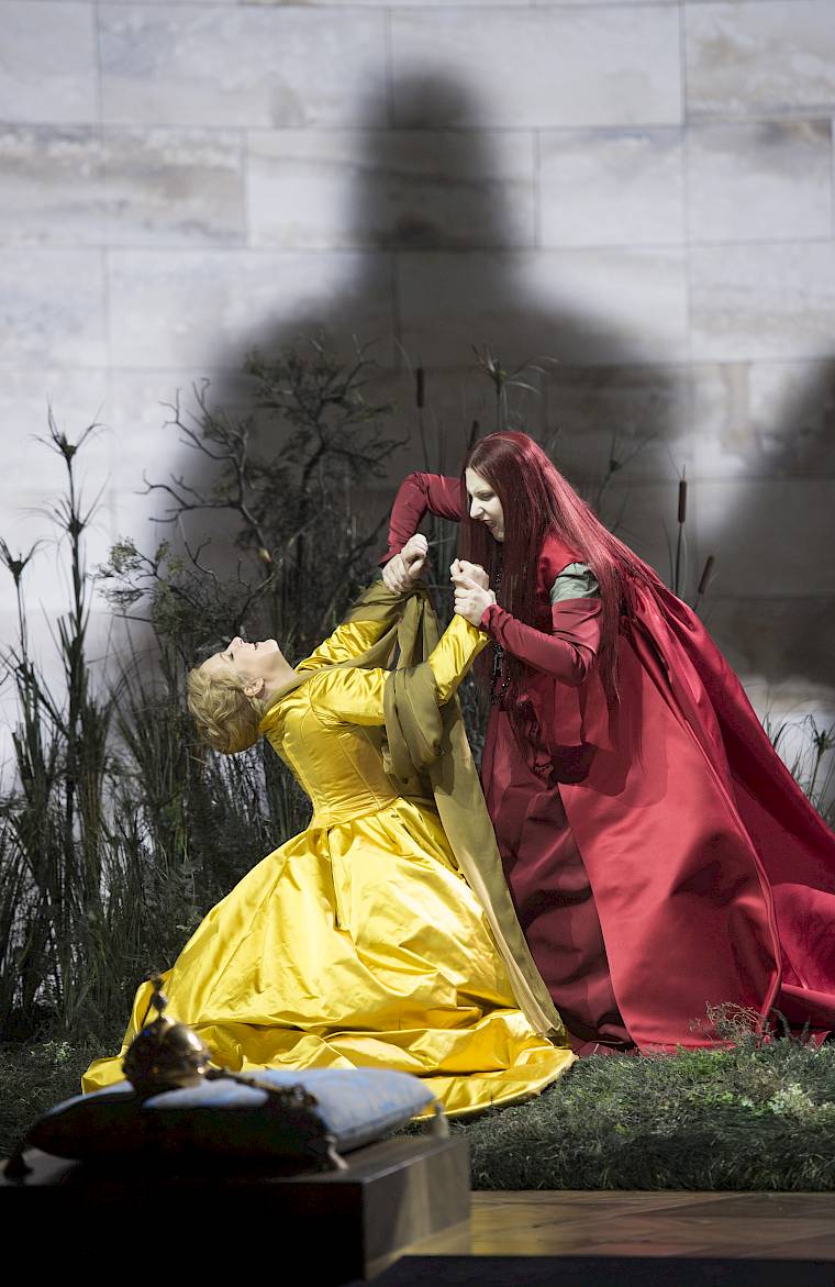 Maria Stuarda. Foto: Monika Rittershaus