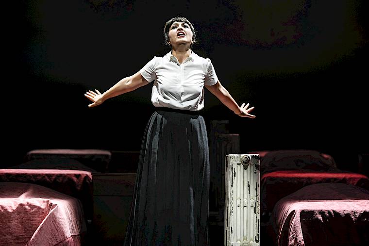 Kristina, Mkhitaryan, Violetta, Valéry, La traviata, traviata. Foto: T+T Fotografie / Toni Suter + Tanja Dorendorf