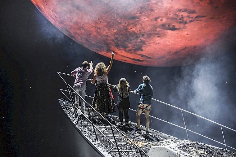 Csardasfürstin. Foto: T+T Fotografie / Toni Suter + Tanja Dorendorf